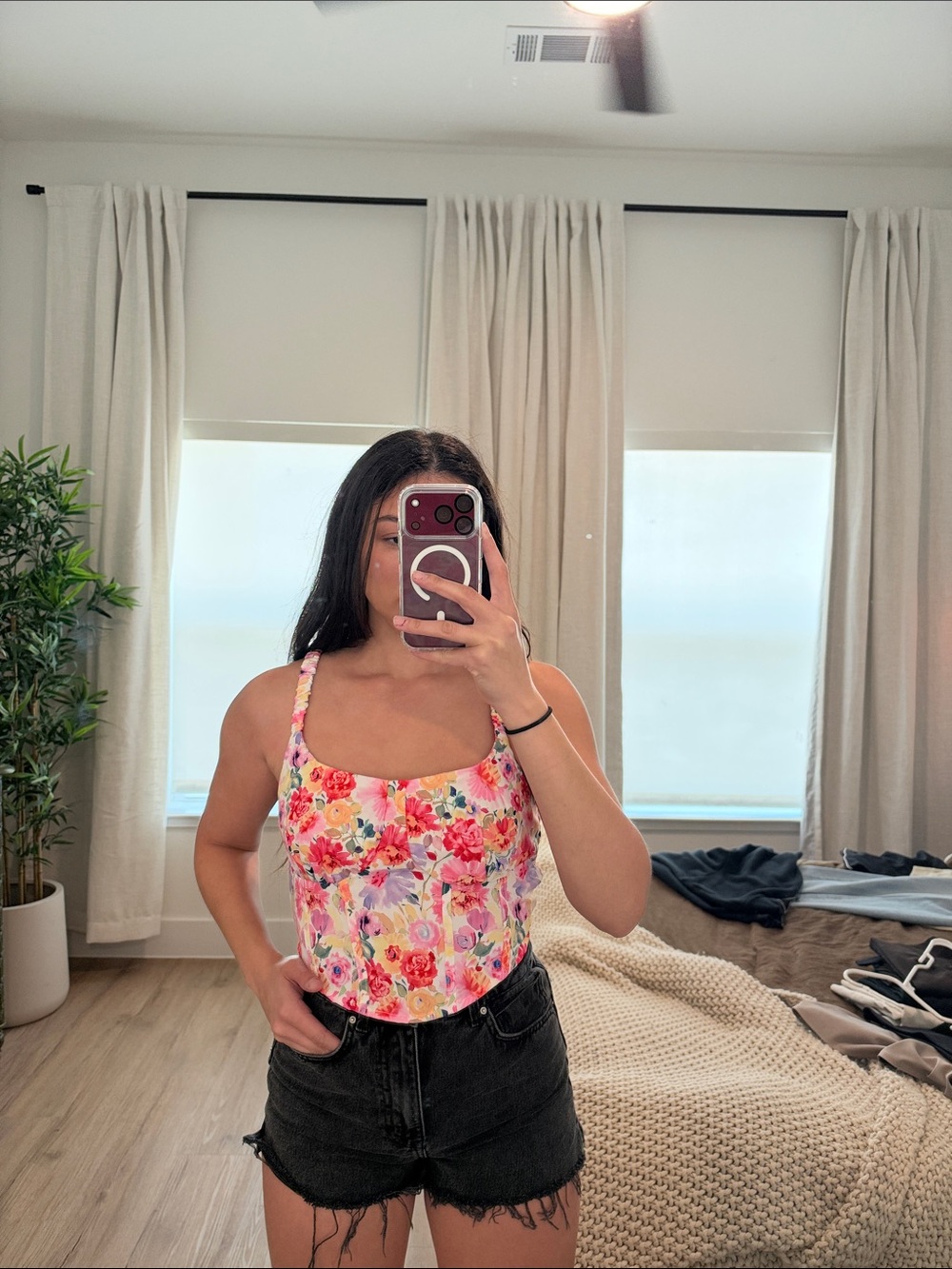 SHEIN Pink Floral Scoop Tank Top